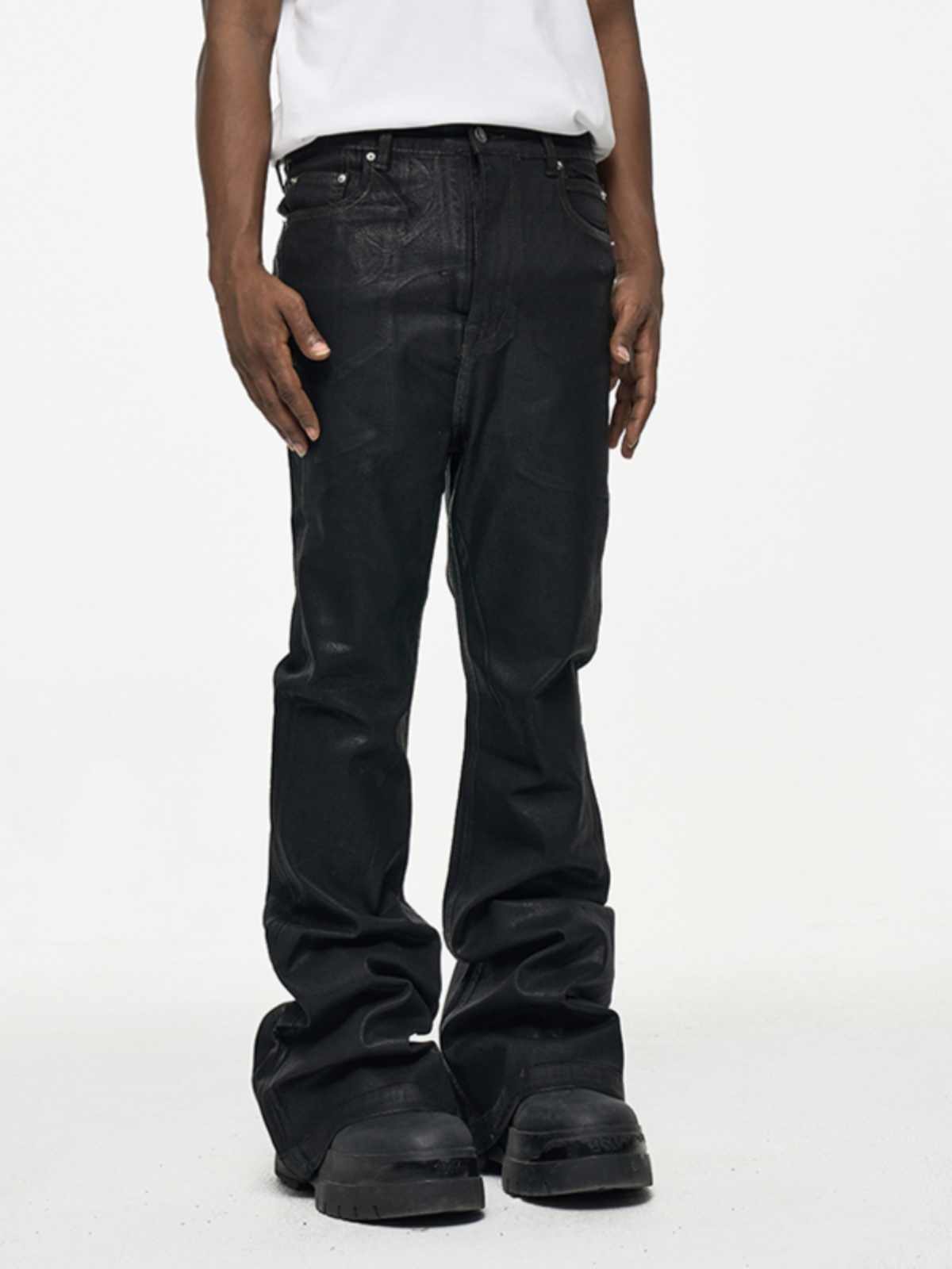 High Street RO Wind Coating Brush Glue Slightly Flared Mop Jeans