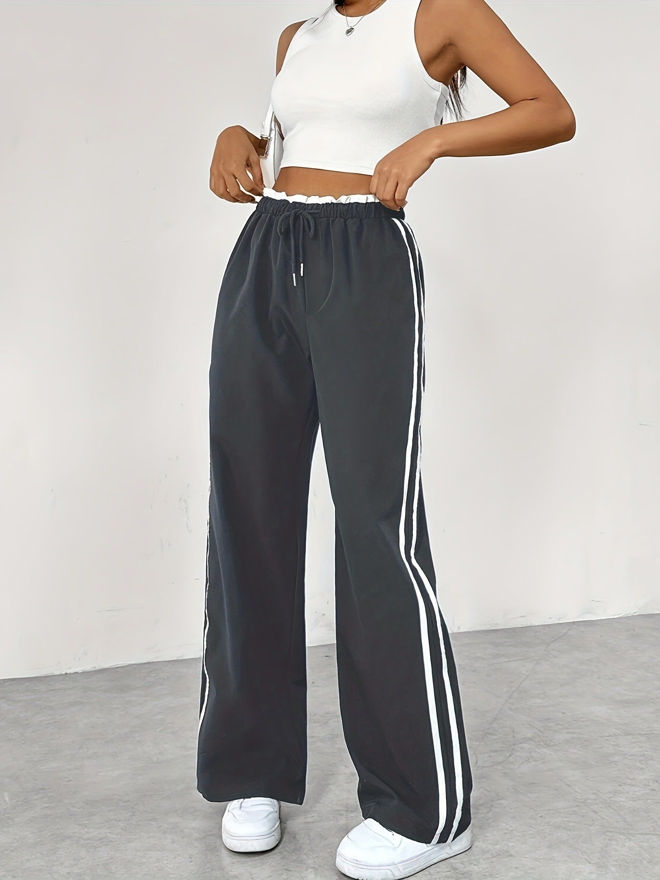 European And American Black Sports Straight Pants Leisure Commute